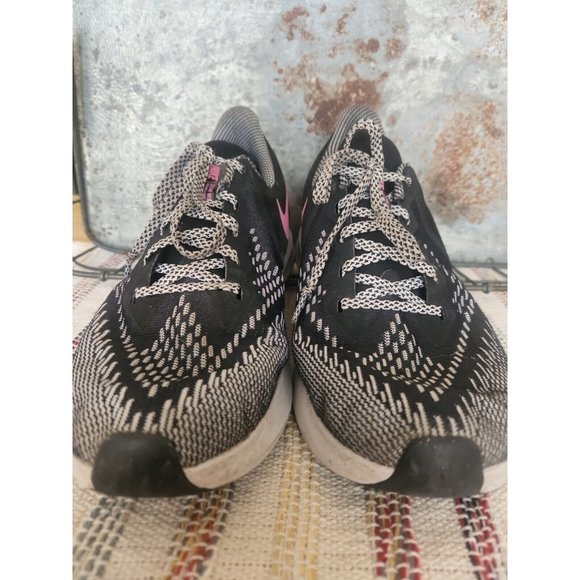 Size 9.5 - Nike Air Zoom Winflo  Black Lotus Pink - Picture 6 of 7